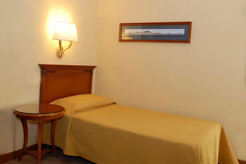 Le Cheminee Business Hotel Napoli ห้อง รูปภาพ