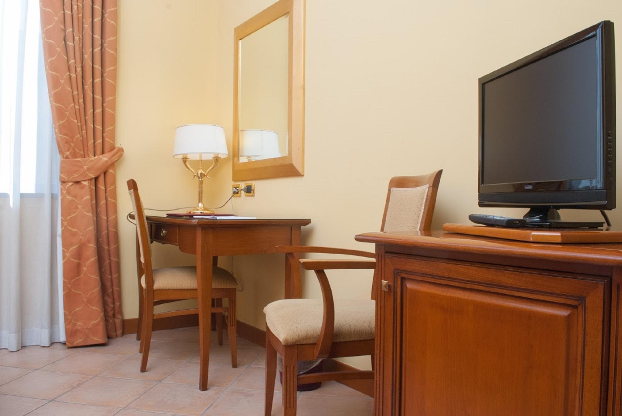 Le Cheminee Business Hotel Napoli ภายนอก รูปภาพ