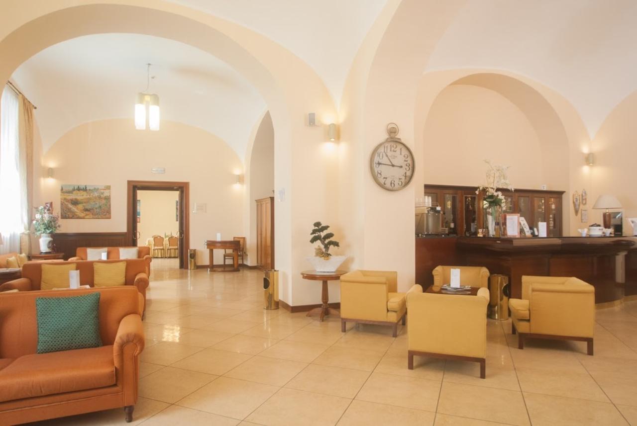 Le Cheminee Business Hotel Napoli ภายนอก รูปภาพ