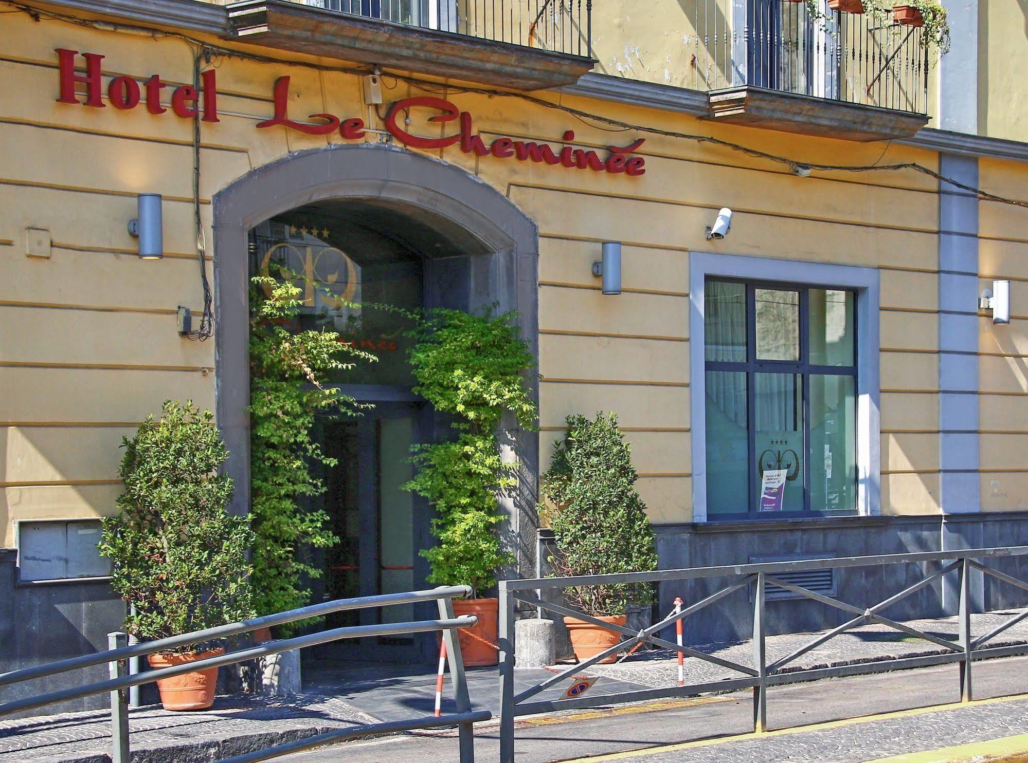 Le Cheminee Business Hotel Napoli ภายนอก รูปภาพ
