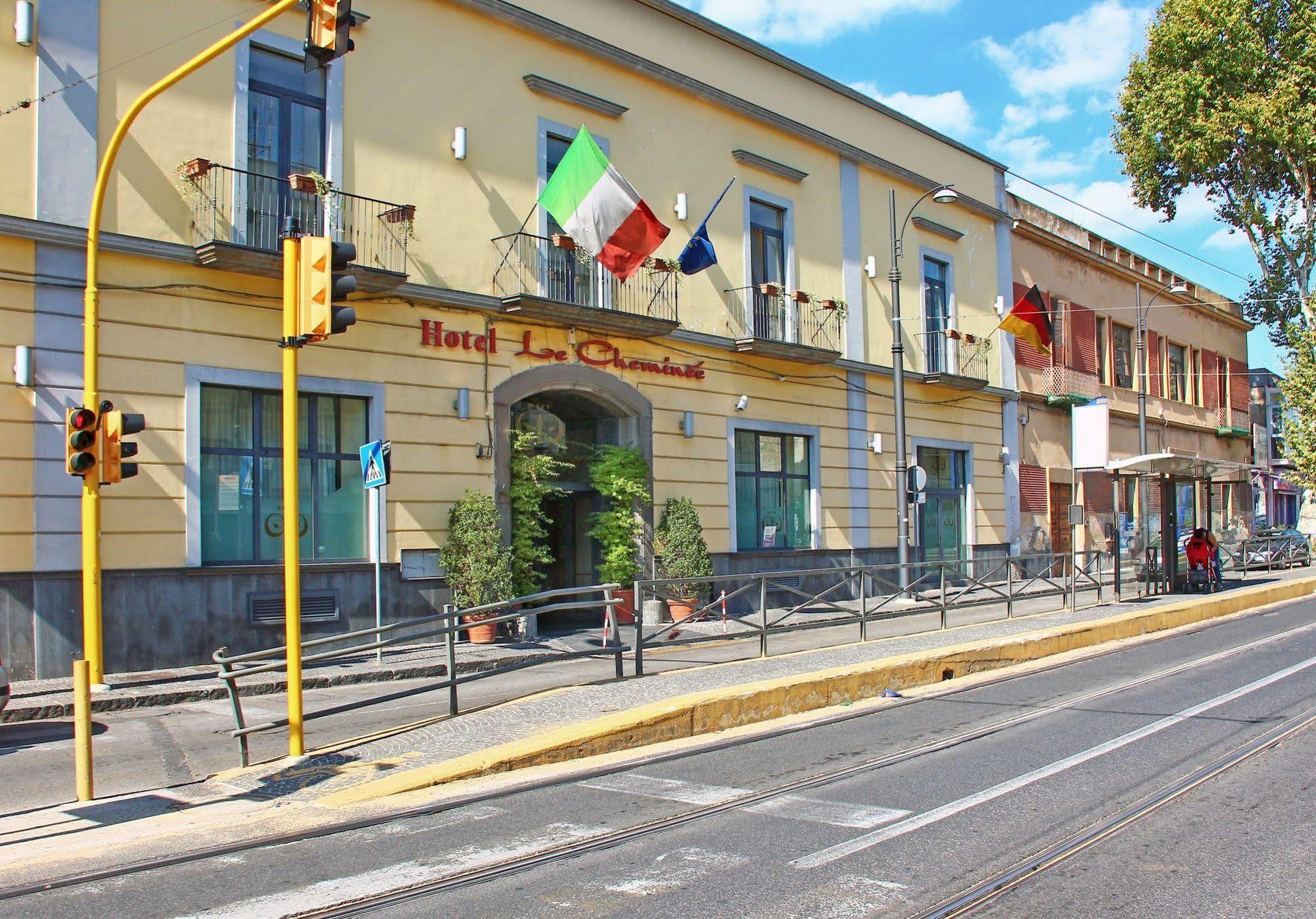 Le Cheminee Business Hotel Napoli ภายนอก รูปภาพ